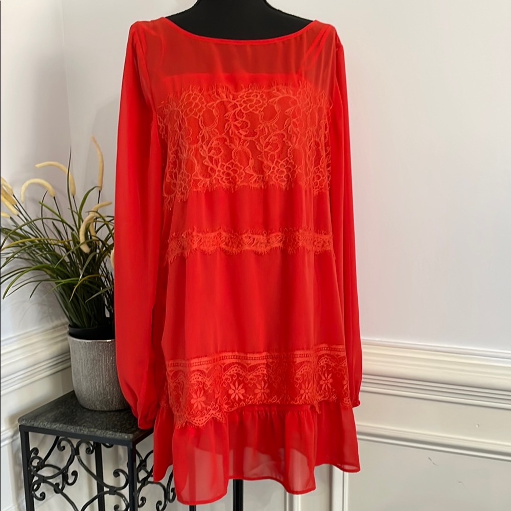 Lovers + Friends Red Eyelas Lace Floral Long Sleeve Flowing Dress L